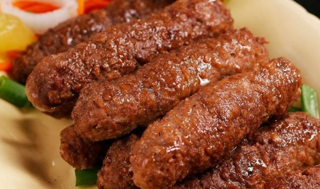 طريقة عمل الكفتة بالبرغل بخطوات بسيطة
